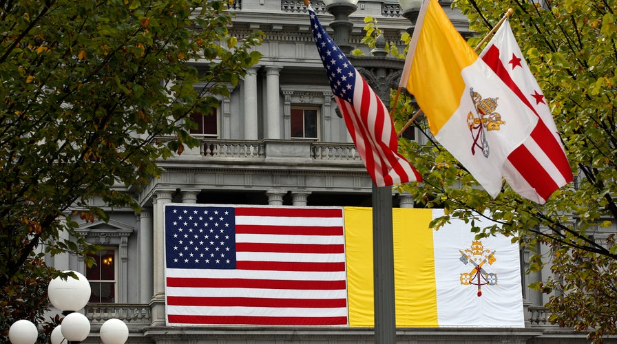 President Obama prepares to meet with Pope Francis