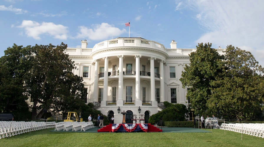 The White House preps for arrival of Pope Francis