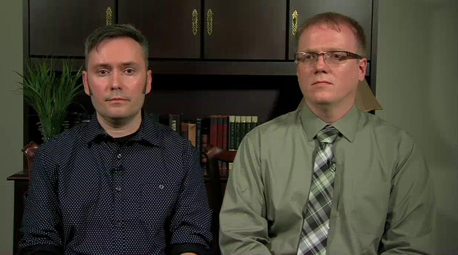 Couple says Kim Davis denying licenses was 'humiliating'
