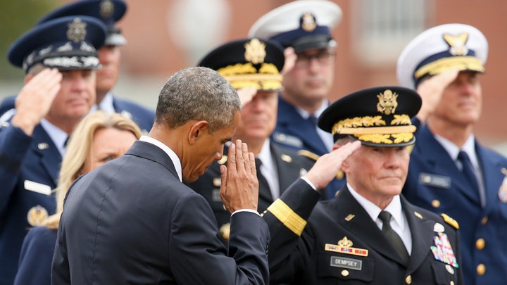 General Martin Dempsey receives emotional farewell ceremony