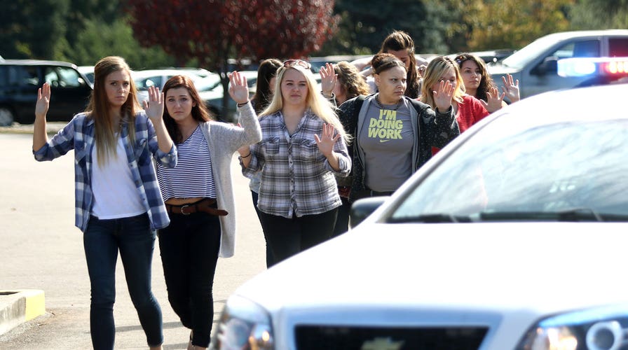 What do we know about Oregon college shooter?