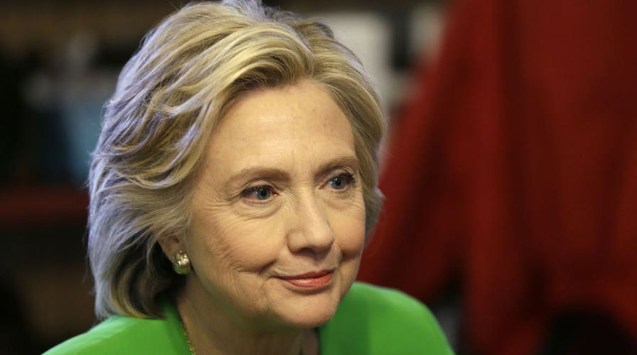 Could Clinton face criminal charges over server scandal?