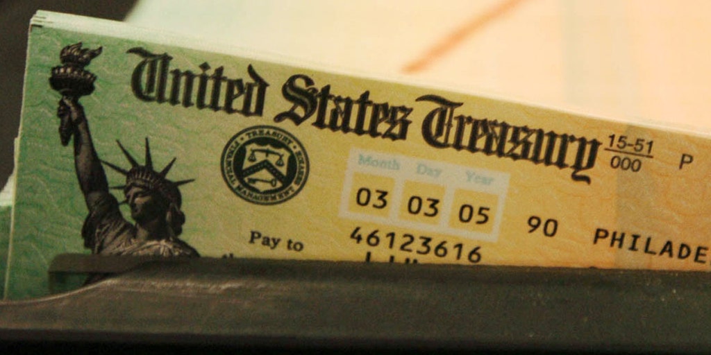 Analysts: No increase in Social Security benefits next year | Fox News
