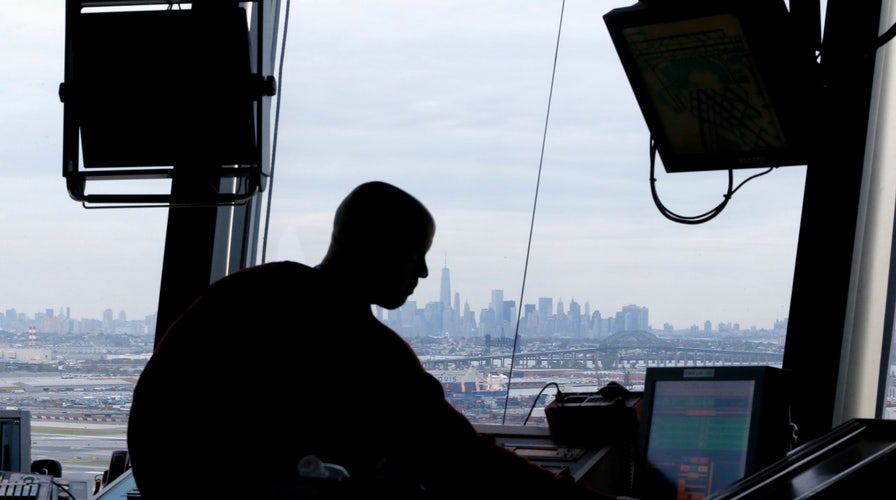 Air traffic controller shortage could lead to flight delays