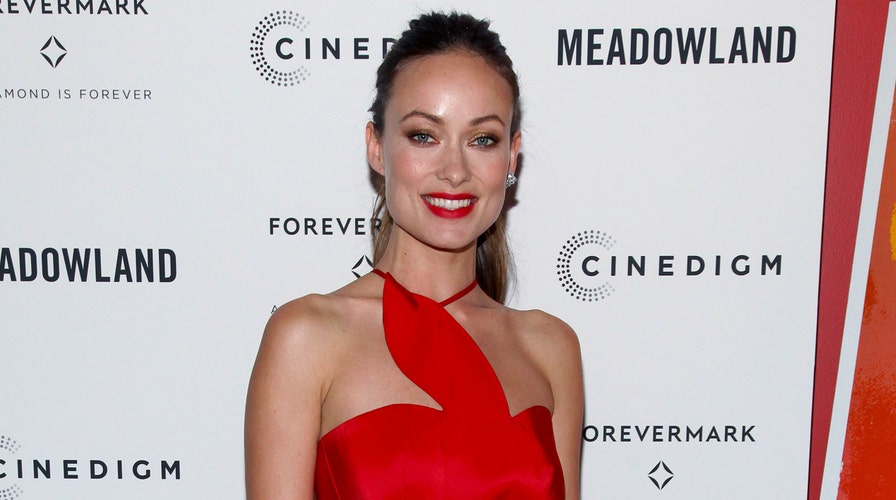 Olivia Wilde labels GOP attacks on Clinton 'pure sexism'