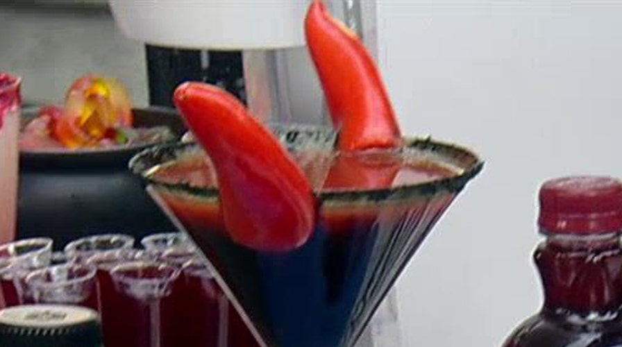 Spooky Halloween drinks to serve with or without alcohol