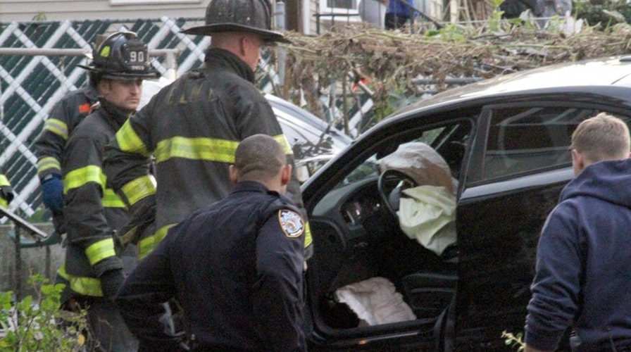 3 killed, 3 or more injured as car hits NY trick-or-treaters