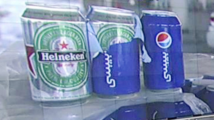 Smugglers caught sneaking Heineken into Saudi Arabia