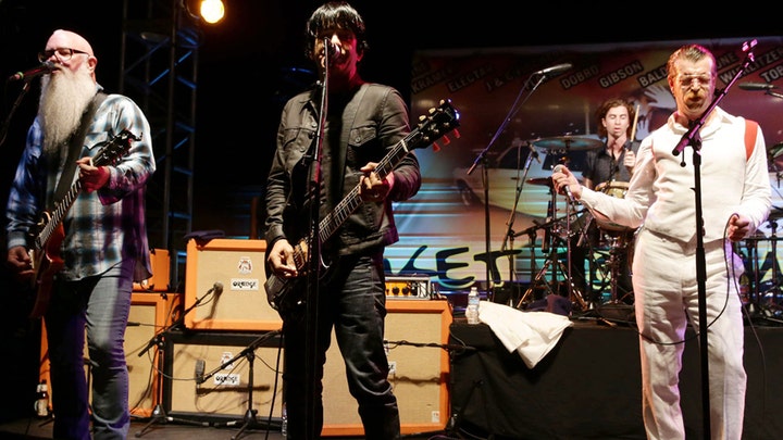 Push to get Eagles of Death Metal song to No. 1