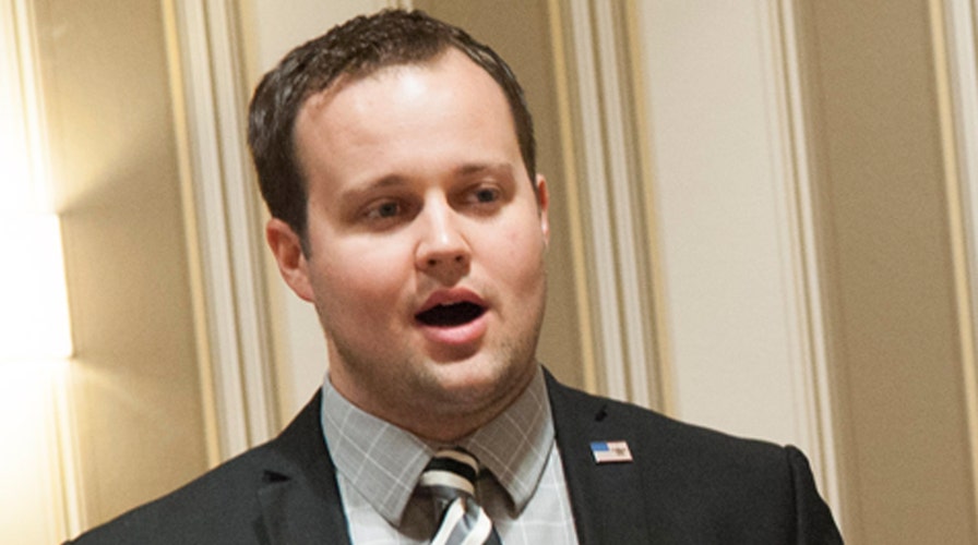 Porn star sues Josh Duggar