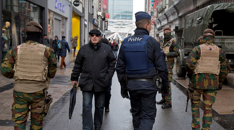 Brussels on lock-down amid 'imminent' terror threat