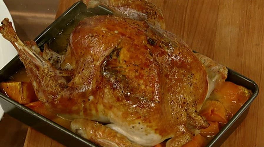 Cooking with 'Friends': Wolfgang Puck's Thanksgiving turkey