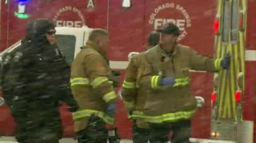 Police rescue civilians from Planned Parenthood standoff