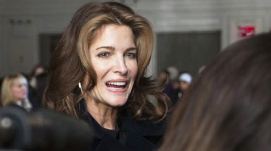 Report: Stephanie Seymour booked on DUI charge