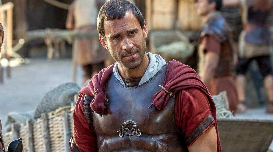 'Risen' takes aim at 'Deadpool'