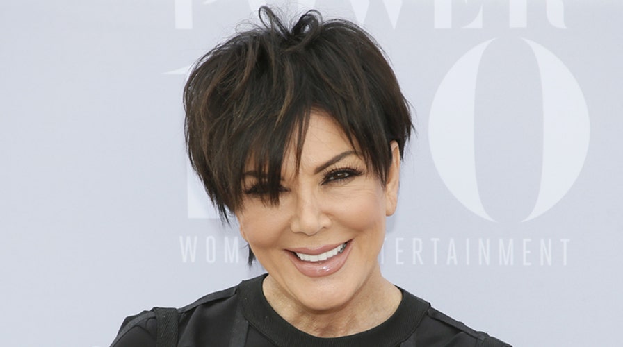 Kris Jenner booed at awards party