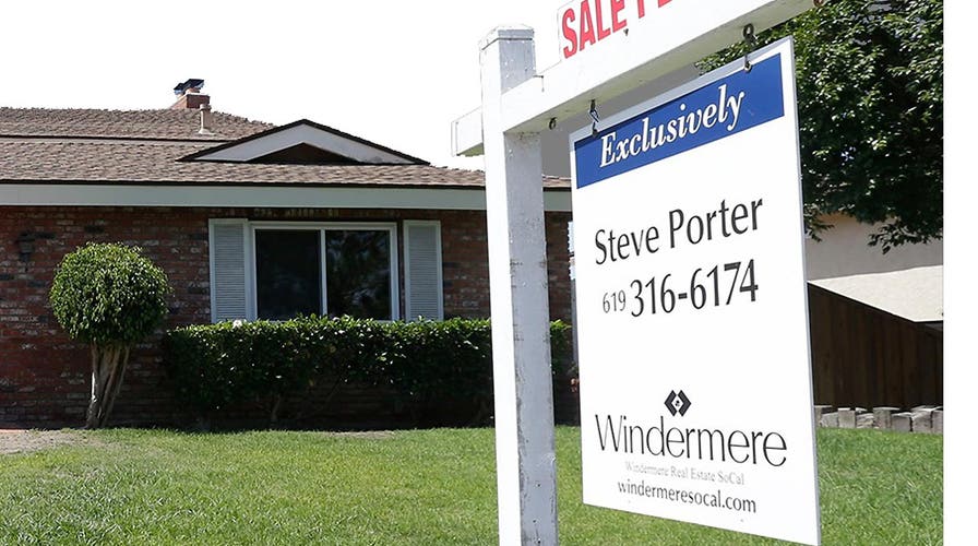 The low-down on mortgage rates? They're heading lower