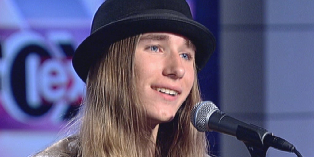 Sawyer Fredericks performs 'This Fire' | Fox News Video
