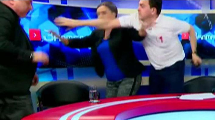 Georgian politicians fight on live TV