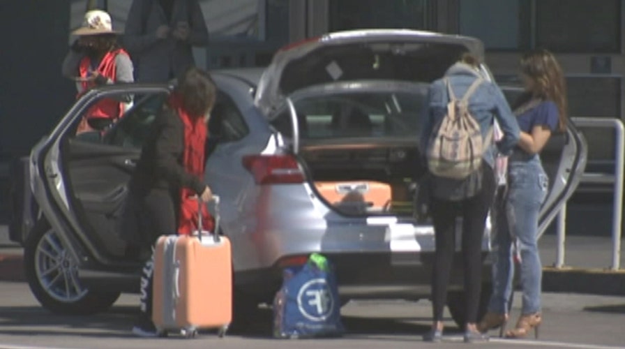 Tips to save on holiday travel