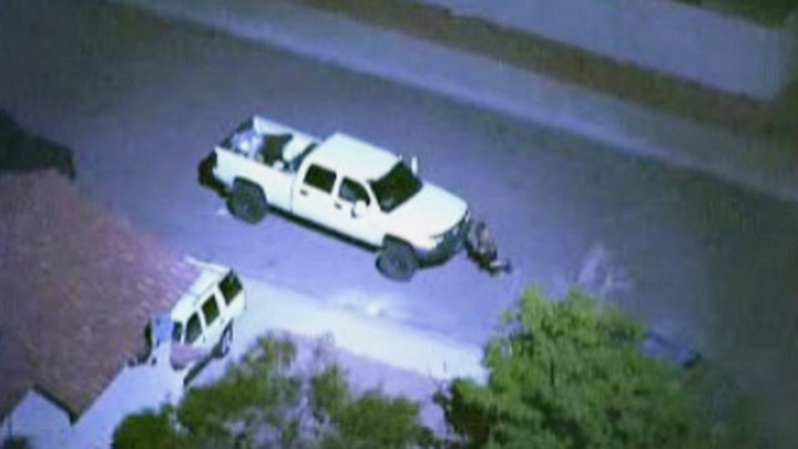 Police car chase through Phoenix ends at In-N-Out
