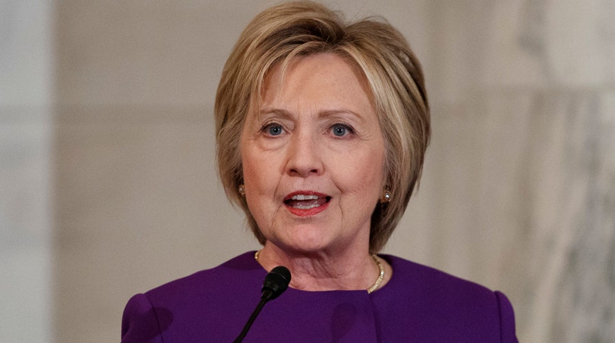 Hillary Clinton decries fake news 'epidemic' in speech 