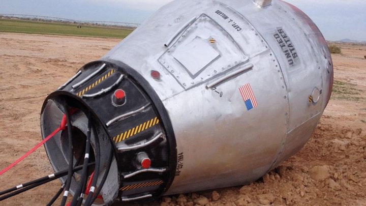 'Space capsule' in desert stops traffic