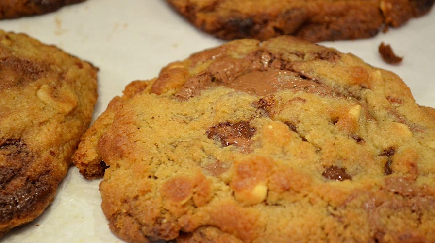 Delicious Bacon Chocolate Chip Cookies