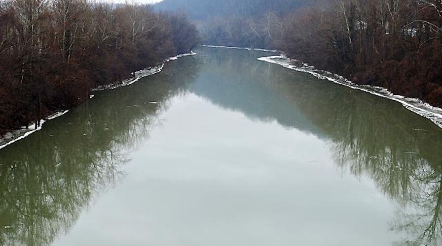 Chemical spill in W. Va. water supply 