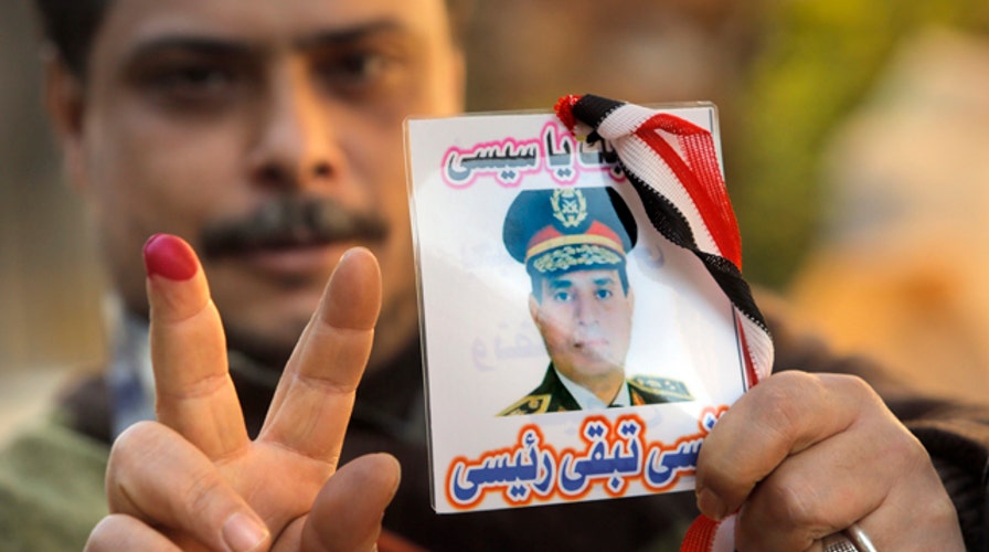 Critics: Egypt vote an attempt to legitimize military gov't