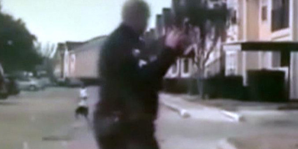Cop pulls over to throw ball with boy he saw playing alone Fox News Video