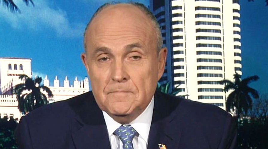 Rudy Giuliani offers insight on Chris Christie scandal