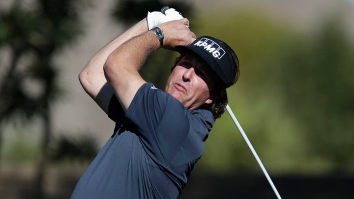 Why did Mickelson apologize?
