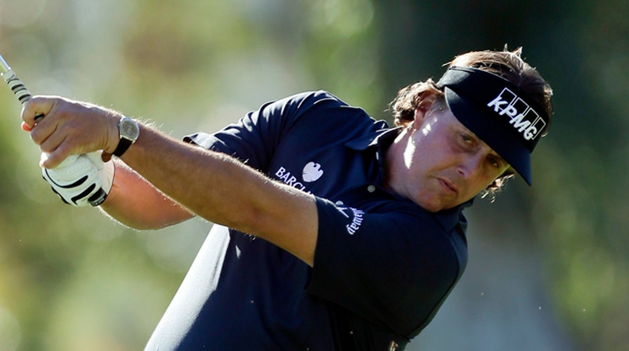 Mickelson apologizes for complaining about high taxes
