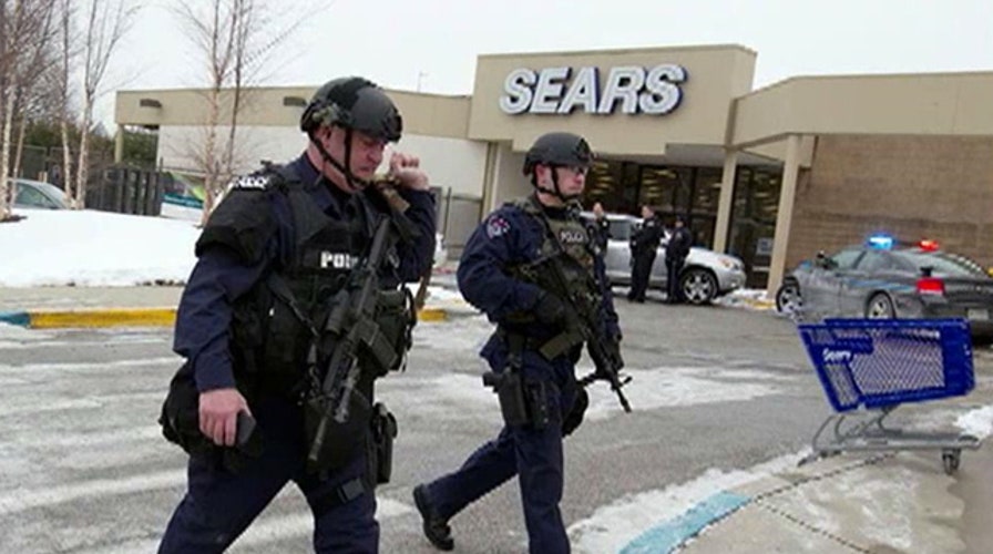 Maryland mall shooting: Three dead 