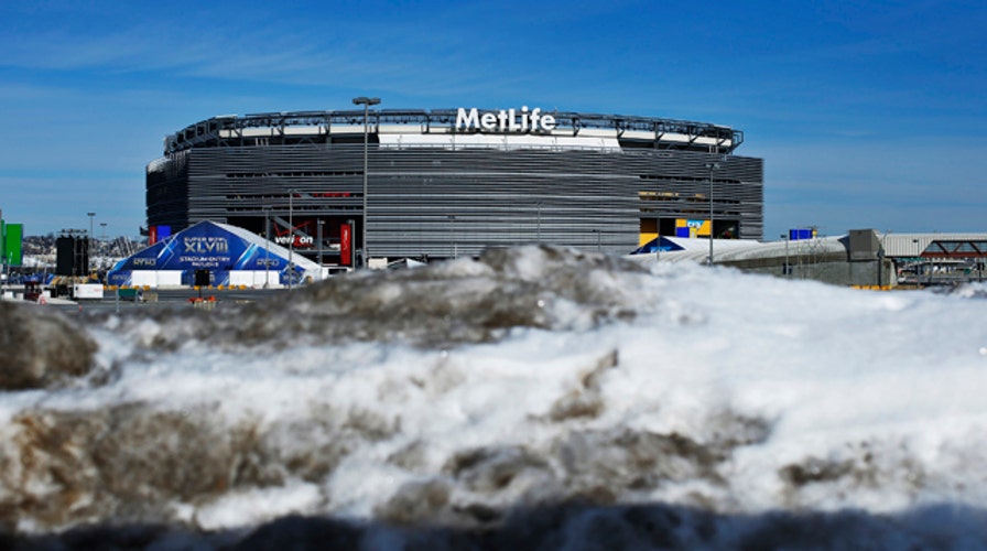 Cold weather dangers for Super Bowl XLVIII athletes
