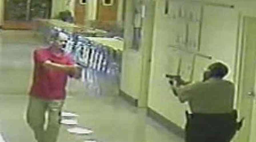 Should teachers be allowed to carry guns in school?