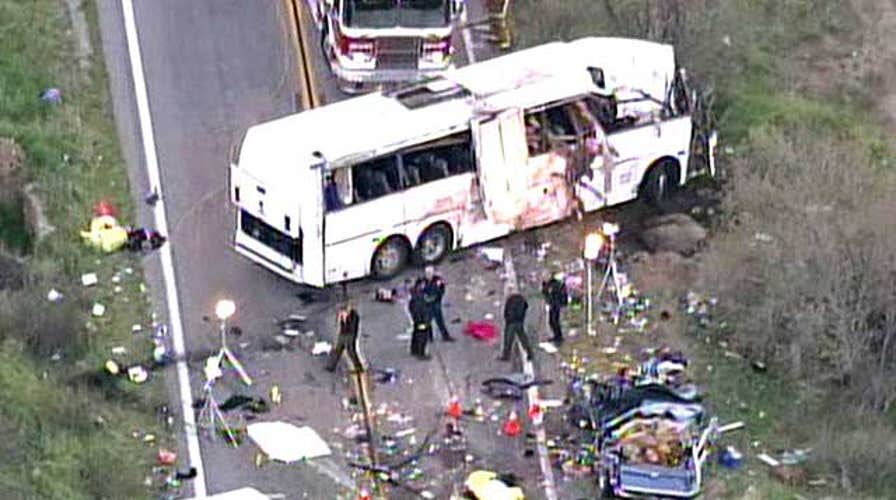 Deadly bus crash leaves eight dead in California