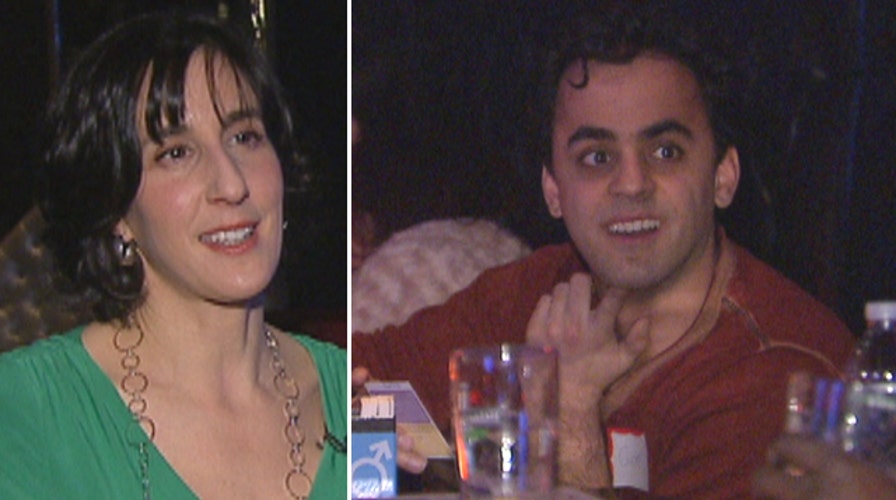 'Dateologist' gives tips on asking people out, flirting