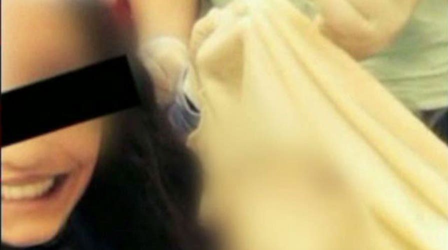 High school student in trouble over selfie with cadaver