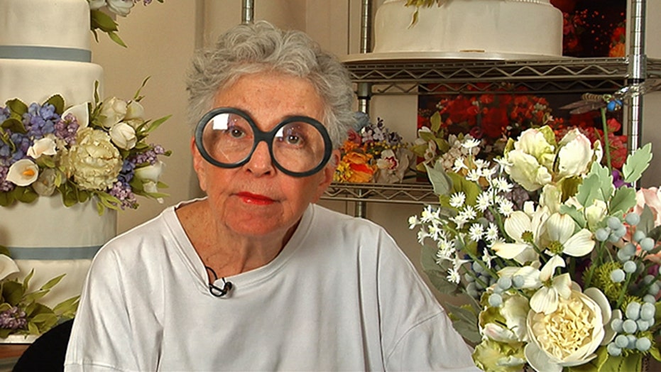 Nyc Cake Diva Sylvia Weinstock Demonstrates How To Make Edible Flowers Fox News