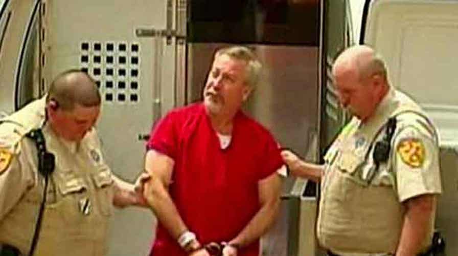 Convicted killer Drew Peterson fights for new trial