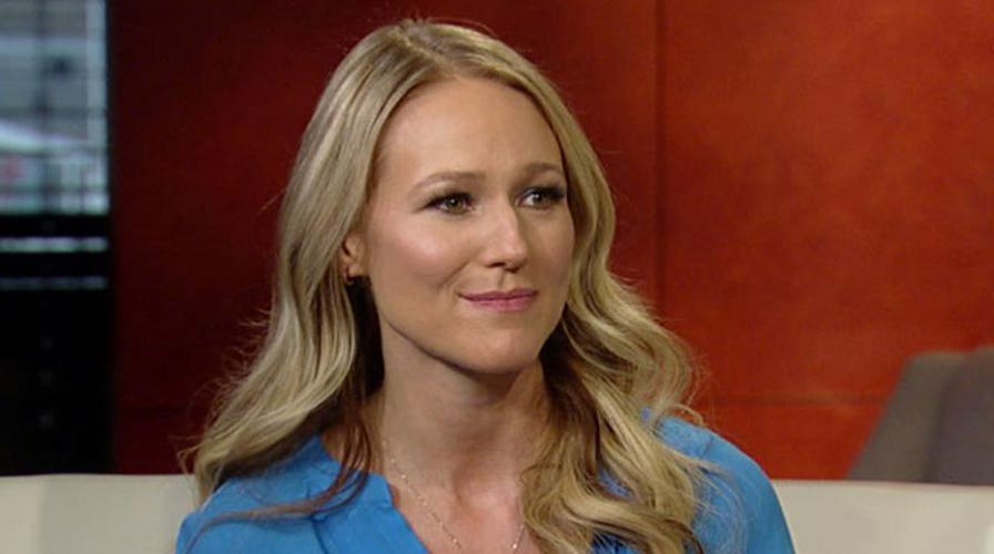 Jewel details struggles with family, divorce and debt in new
