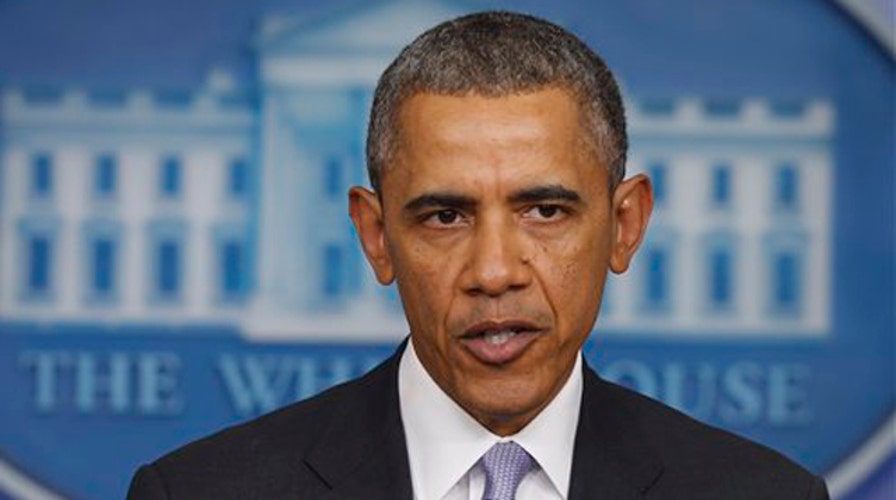 Obama warns Russia about military intervention in Ukraine