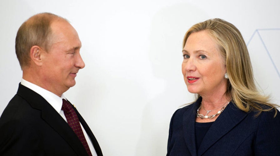 Hillary Clinton compares Putin to Hitler