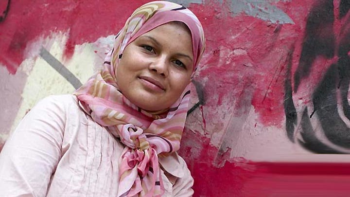 Award for Egyptian activist postponed over hateful tweets