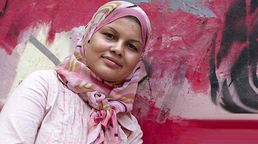 Award for Egyptian activist postponed over hateful tweets