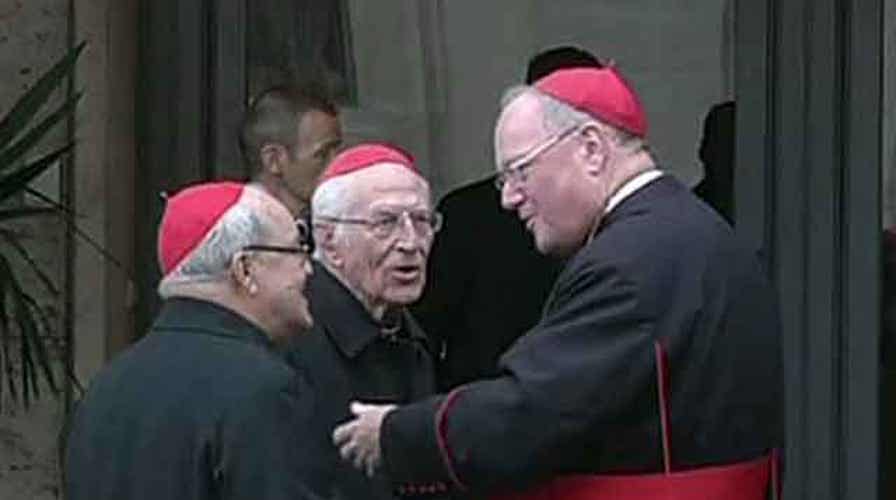 College of Cardinals assembles; last cardinal arrives