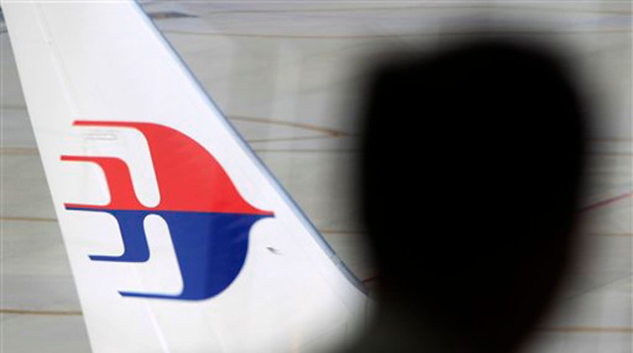 Mystery of missing Malaysia Airlines plane deepens 