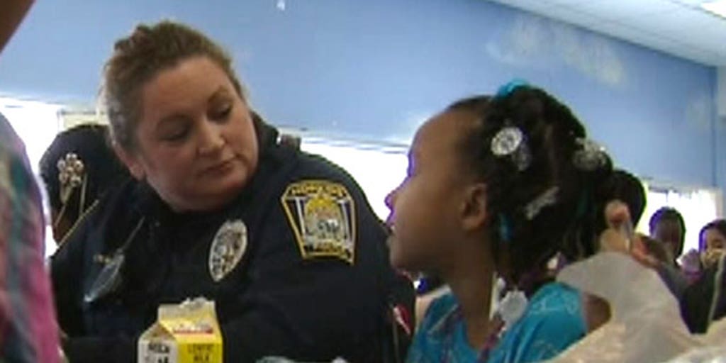 'Operation Recess' Connects Cops And Kids | Fox News Video